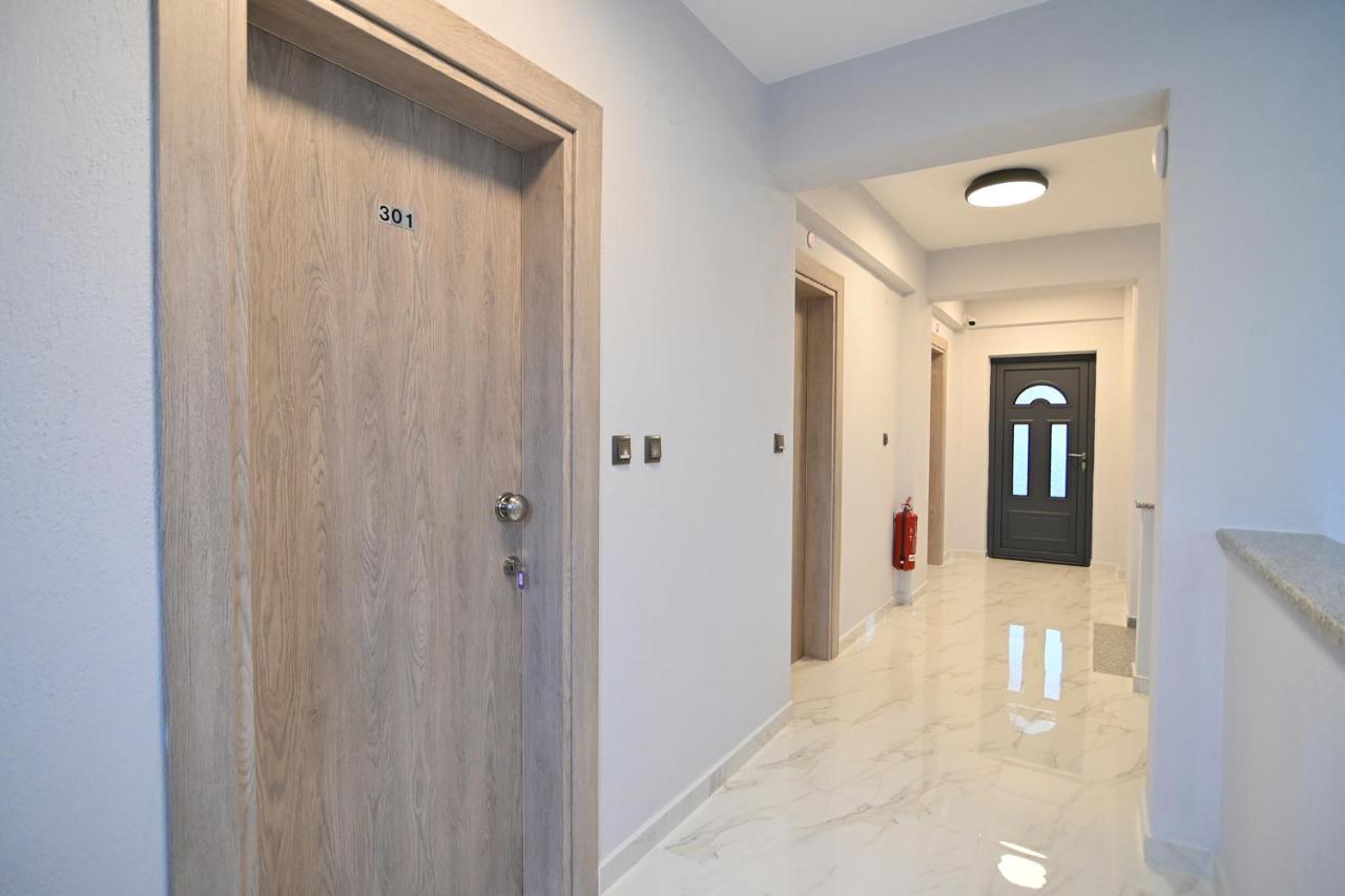 Armonia Luxury Suites Vrasná Exteriér fotografie