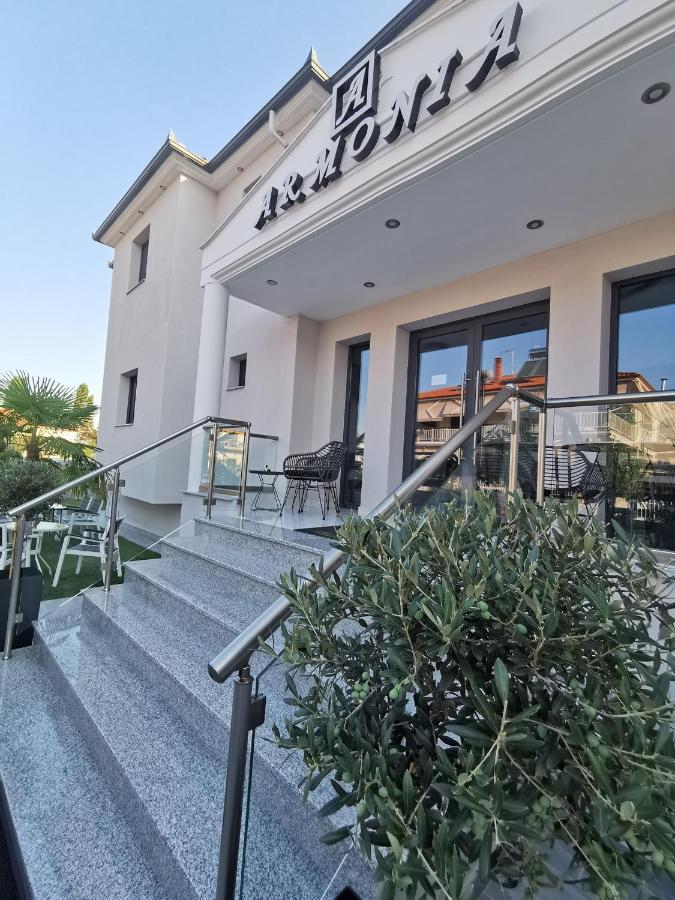 Armonia Luxury Suites Vrasná Exteriér fotografie