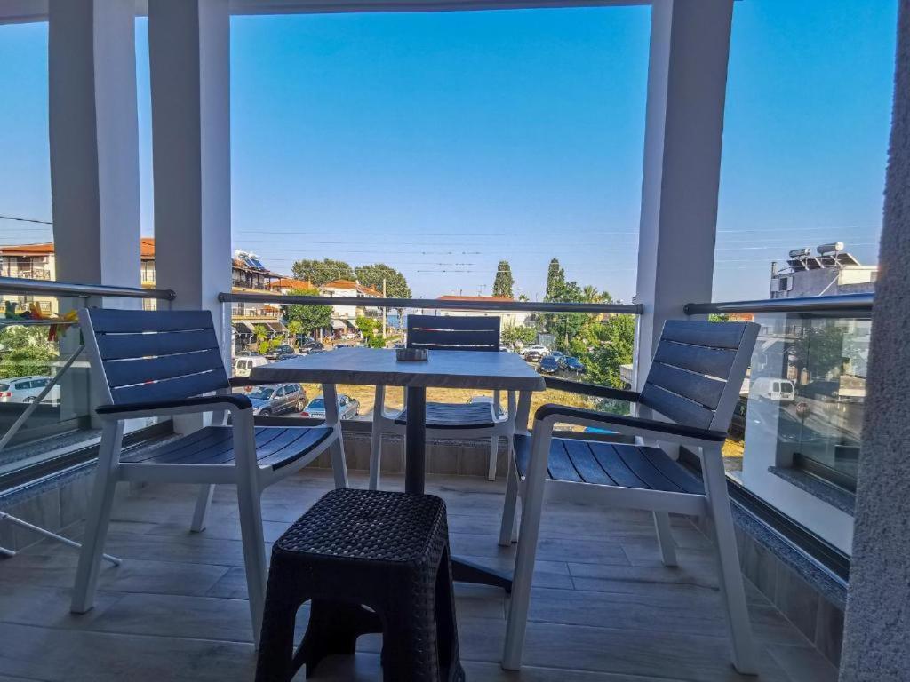 Armonia Luxury Suites Vrasná Exteriér fotografie